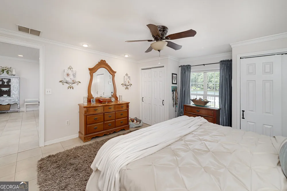 253 Scout Island RD Jackson, GA 30233