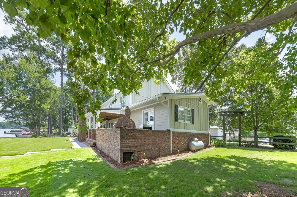 253 Scout Island RD Jackson, GA 30233