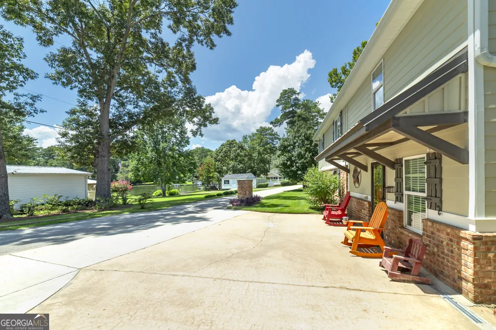 253 Scout Island RD Jackson, GA 30233