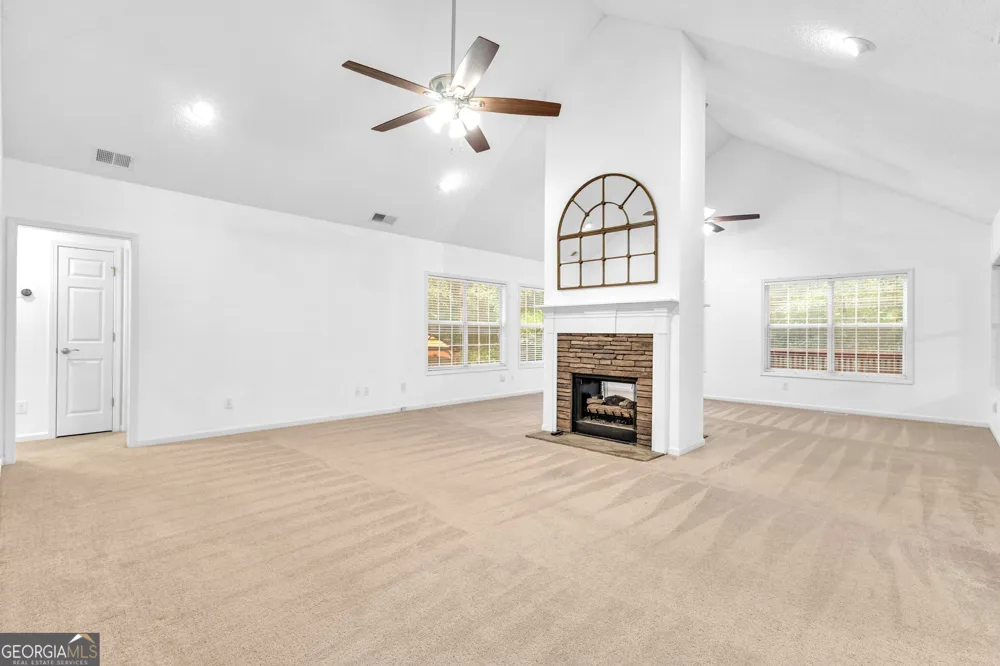 112 Ashwood TRCE Hampton, GA 30228
