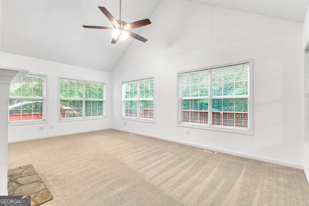 112 Ashwood TRCE Hampton, GA 30228