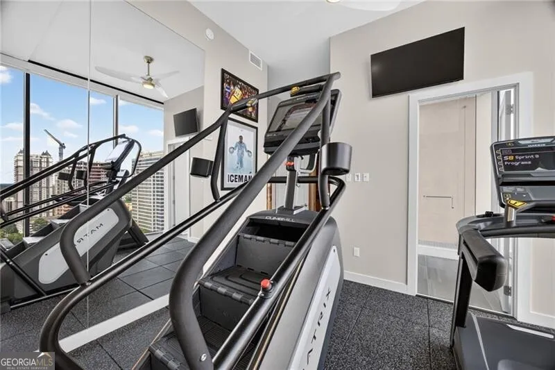 40 12th ST NE Atlanta, GA 30309