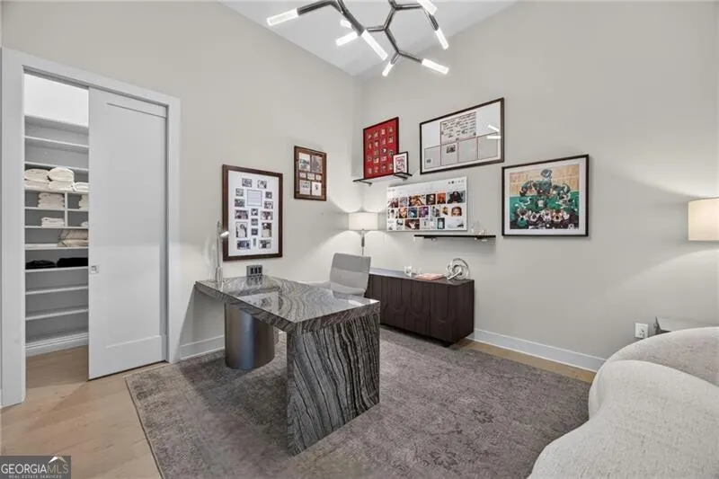 40 12th ST NE Atlanta, GA 30309