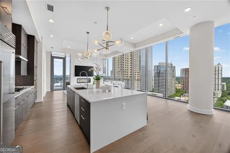 40 12th ST NE Atlanta, GA 30309