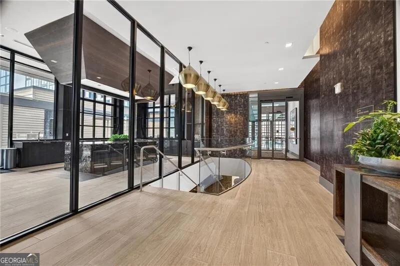 40 12th ST NE Atlanta, GA 30309