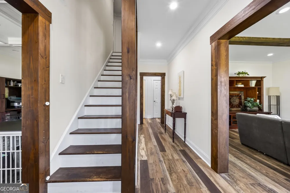 2872 Summit Crest LN Snellville, GA 30078