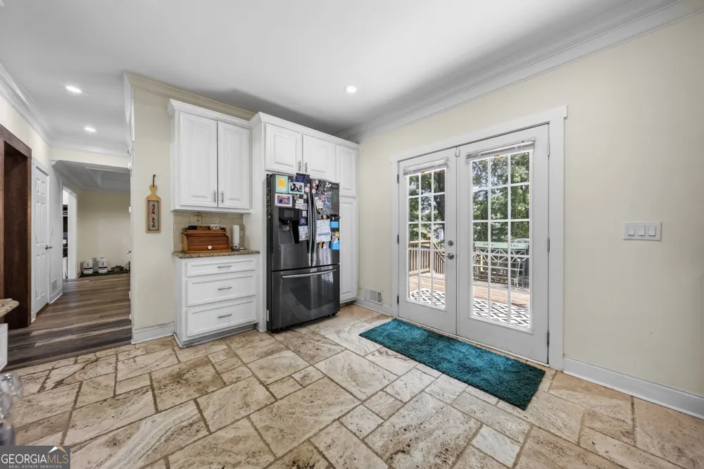 2872 Summit Crest LN Snellville, GA 30078