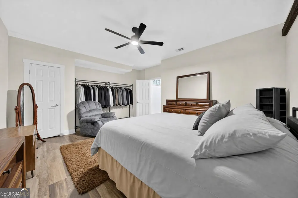 2872 Summit Crest LN Snellville, GA 30078
