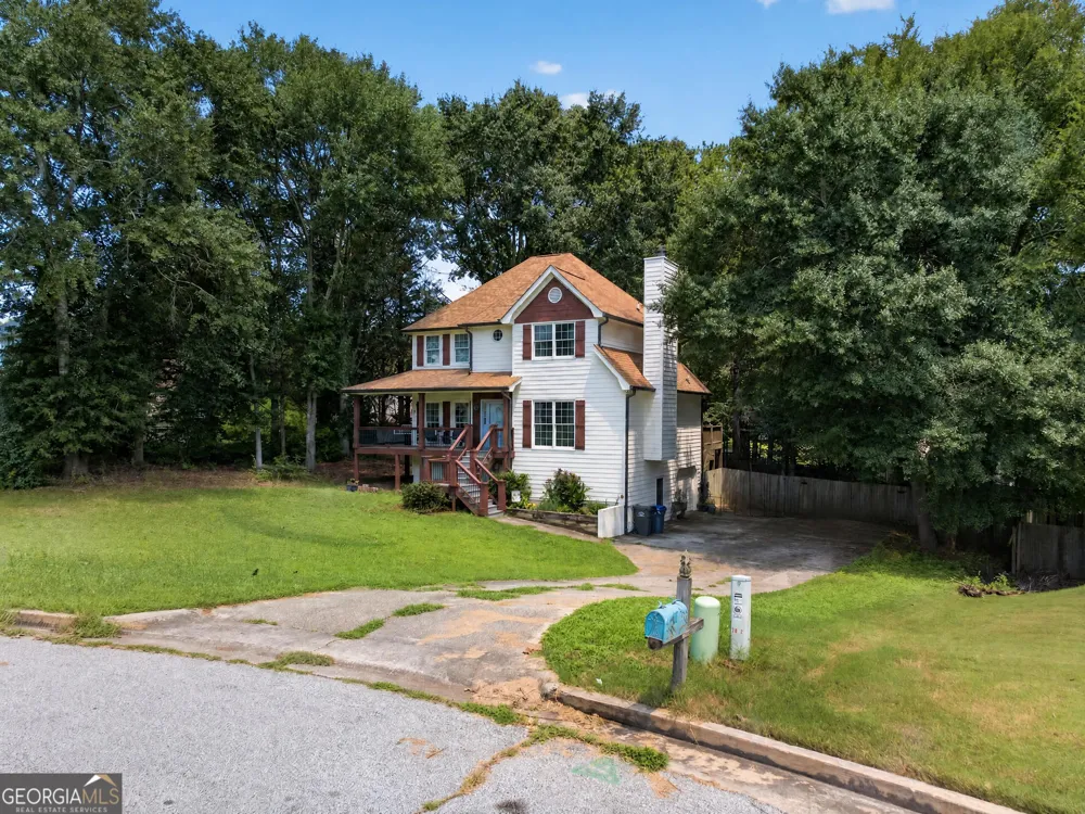 2872 Summit Crest LN Snellville, GA 30078