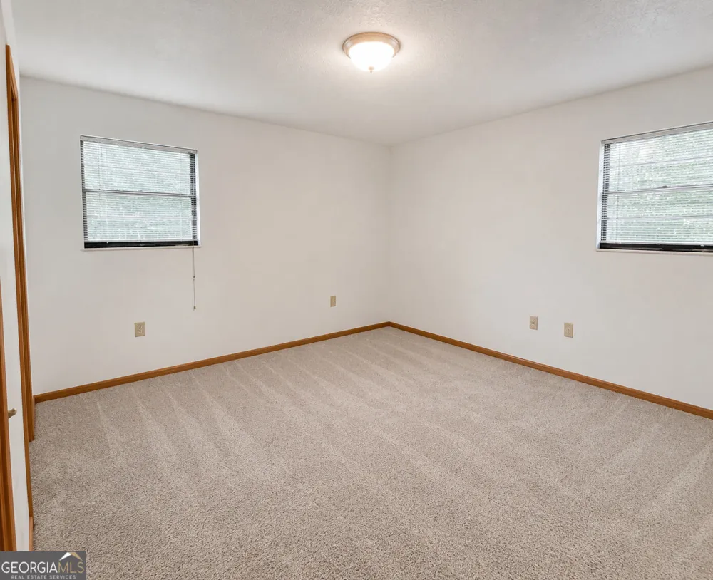 2100 Ben Hill AVE Waycross, GA 31503