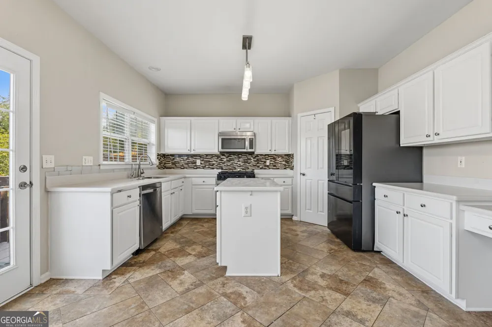 2628 Myrtlewood LN NW Kennesaw, GA 30144
