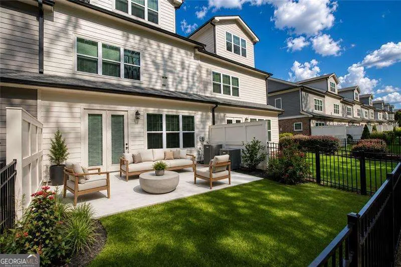 20034 Windalier WAY Roswell, GA 30076