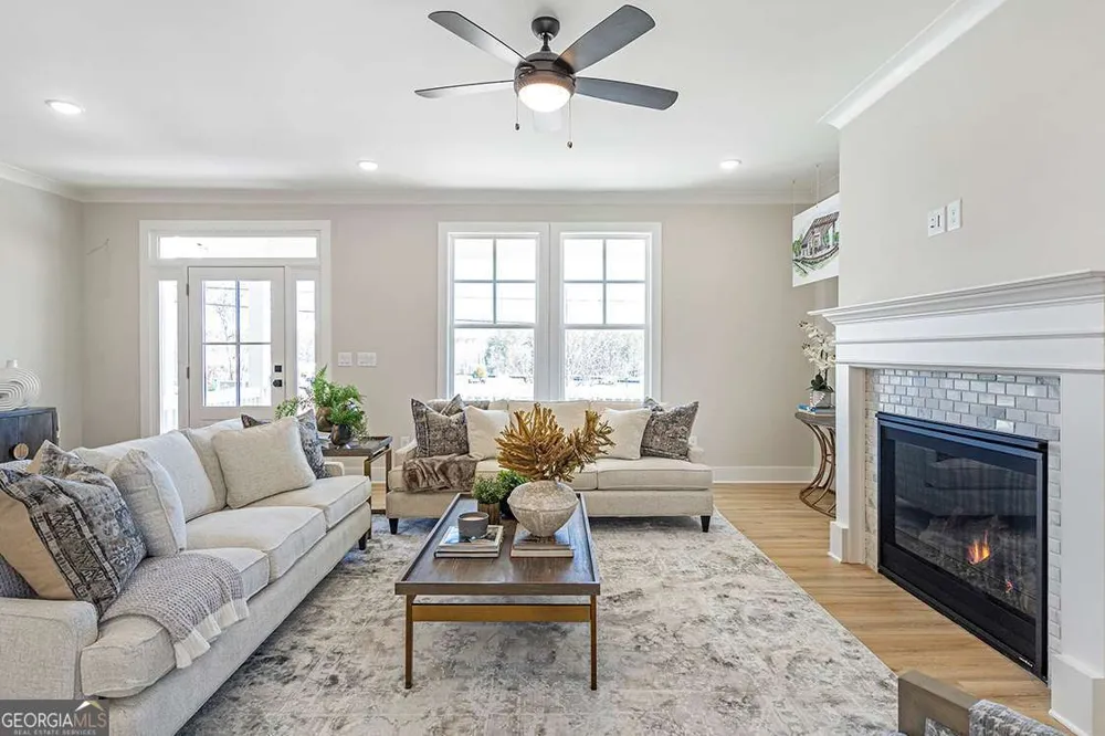 164 Palm ST Holly Springs, GA 30188