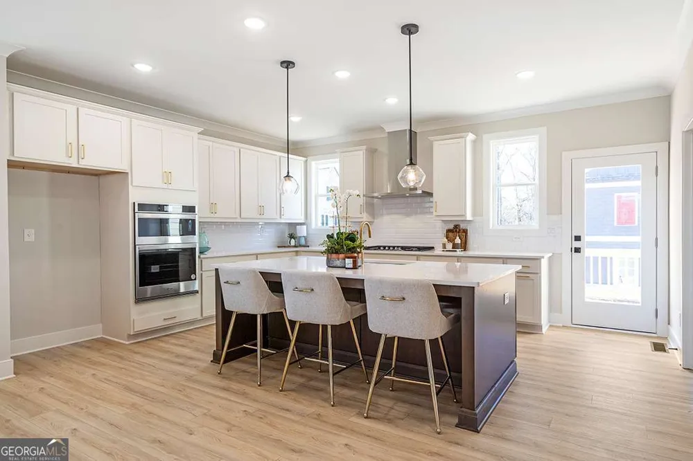 164 Palm ST Holly Springs, GA 30188