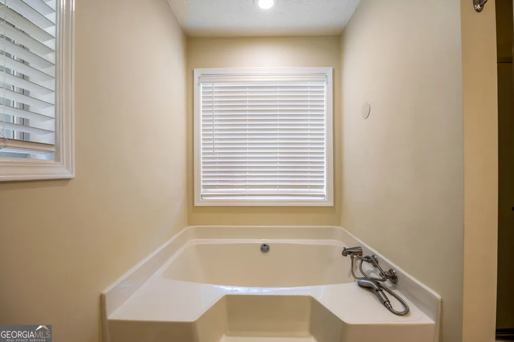 469 Cedar TRL Winder, GA 30680