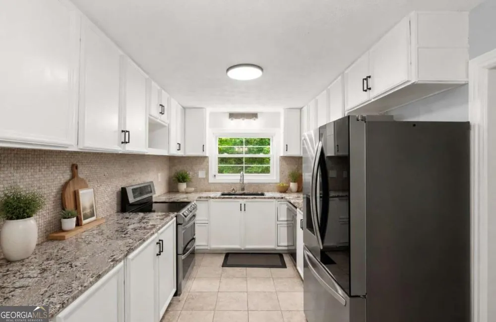 140 Woodhaven WAY Alpharetta, GA 30009