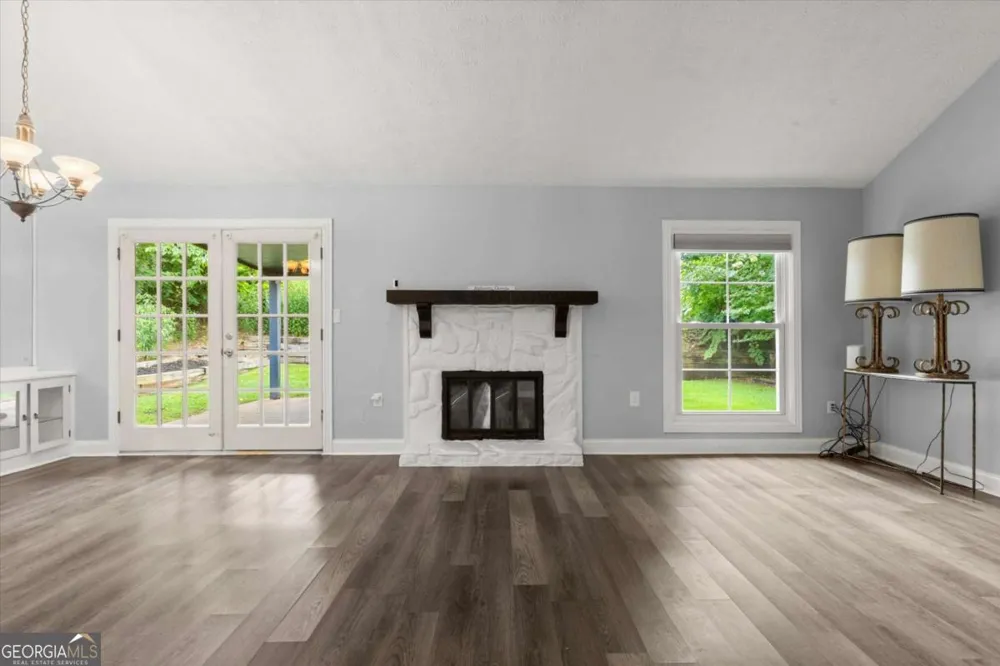 140 Woodhaven WAY Alpharetta, GA 30009
