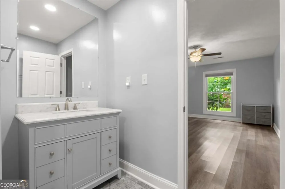 140 Woodhaven WAY Alpharetta, GA 30009