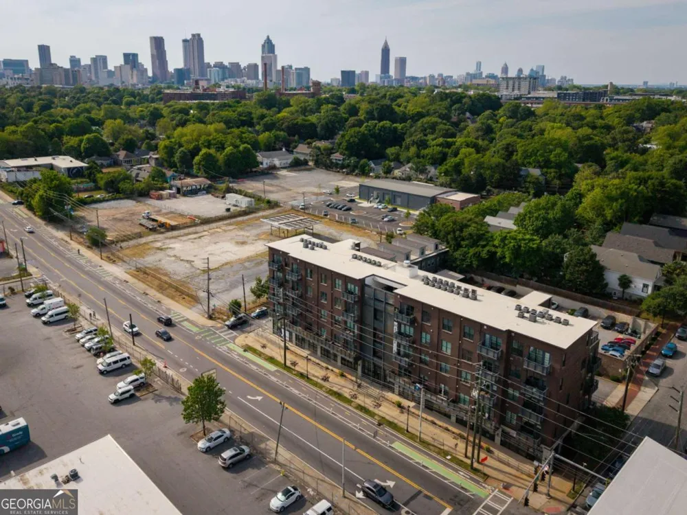 764 Memorial DR SE Atlanta, GA 30316