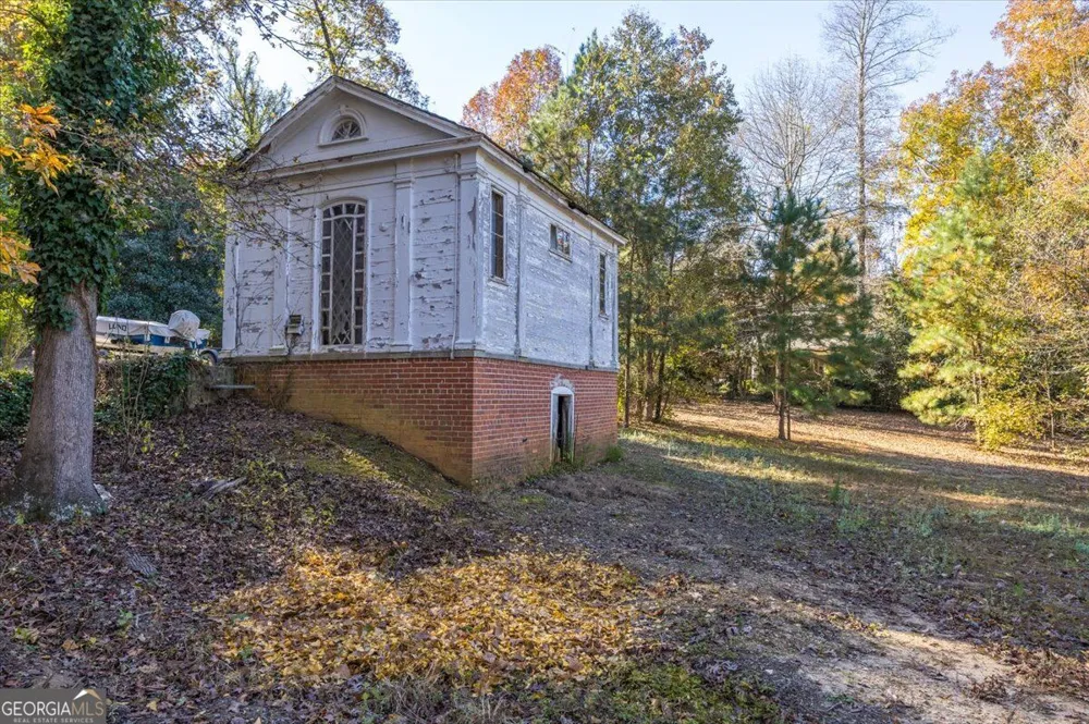 4860 Forsyth RD Macon, GA 31210