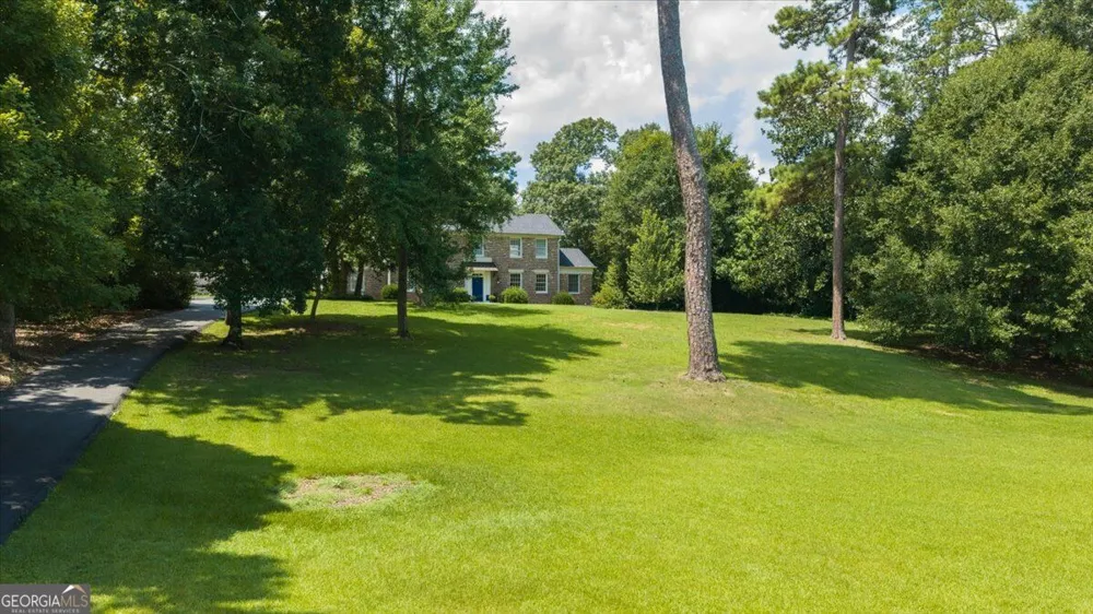 4860 Forsyth RD Macon, GA 31210