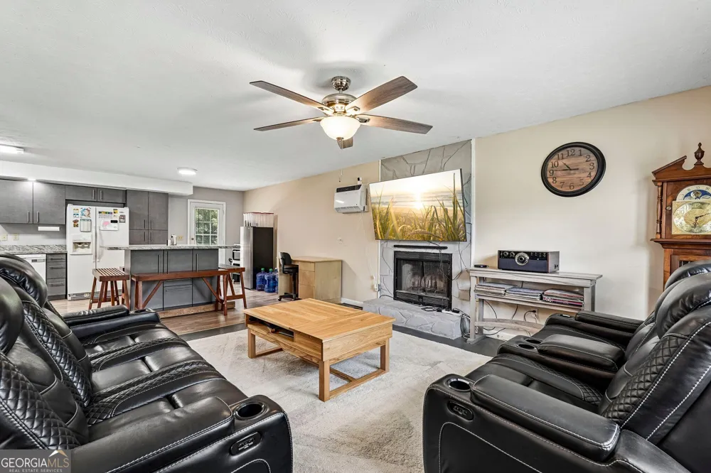 52 Aspen Lake TRCE Newnan, GA 30263
