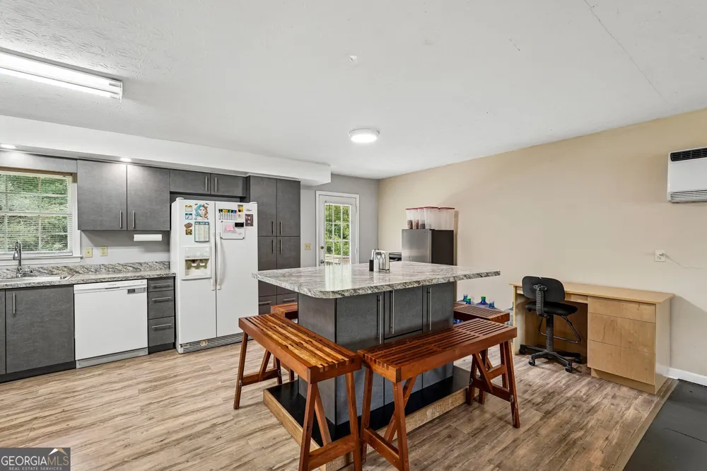 52 Aspen Lake TRCE Newnan, GA 30263