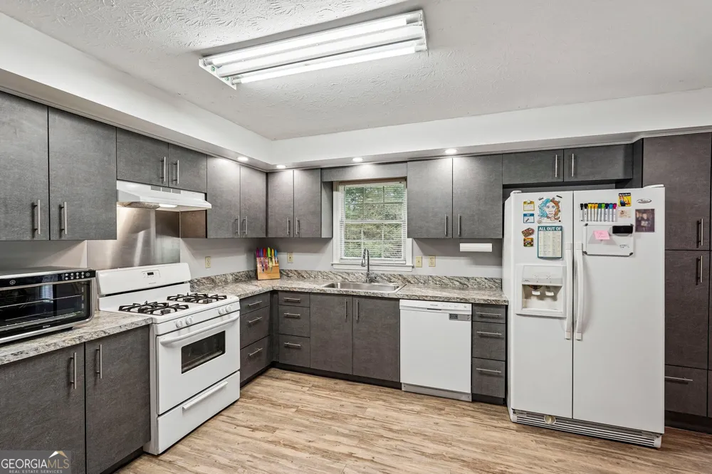 52 Aspen Lake TRCE Newnan, GA 30263