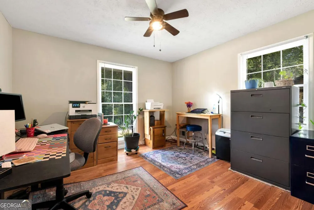 1847 Oak Ridge LN Lawrenceville, GA 30044