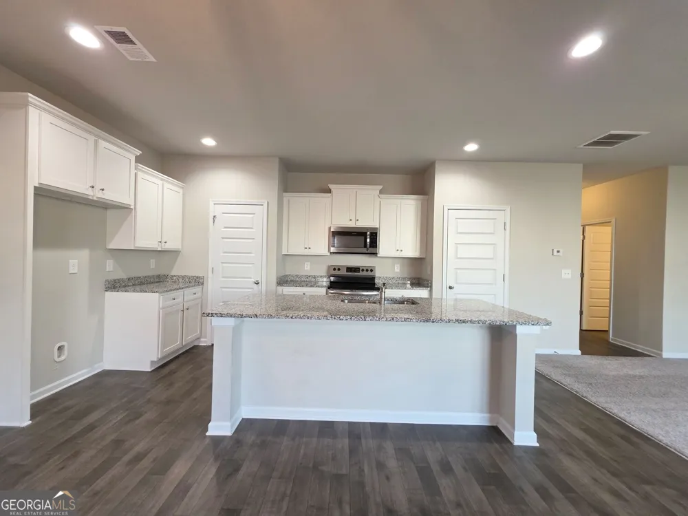 136 Red Birch LN Warner Robins, GA 31093