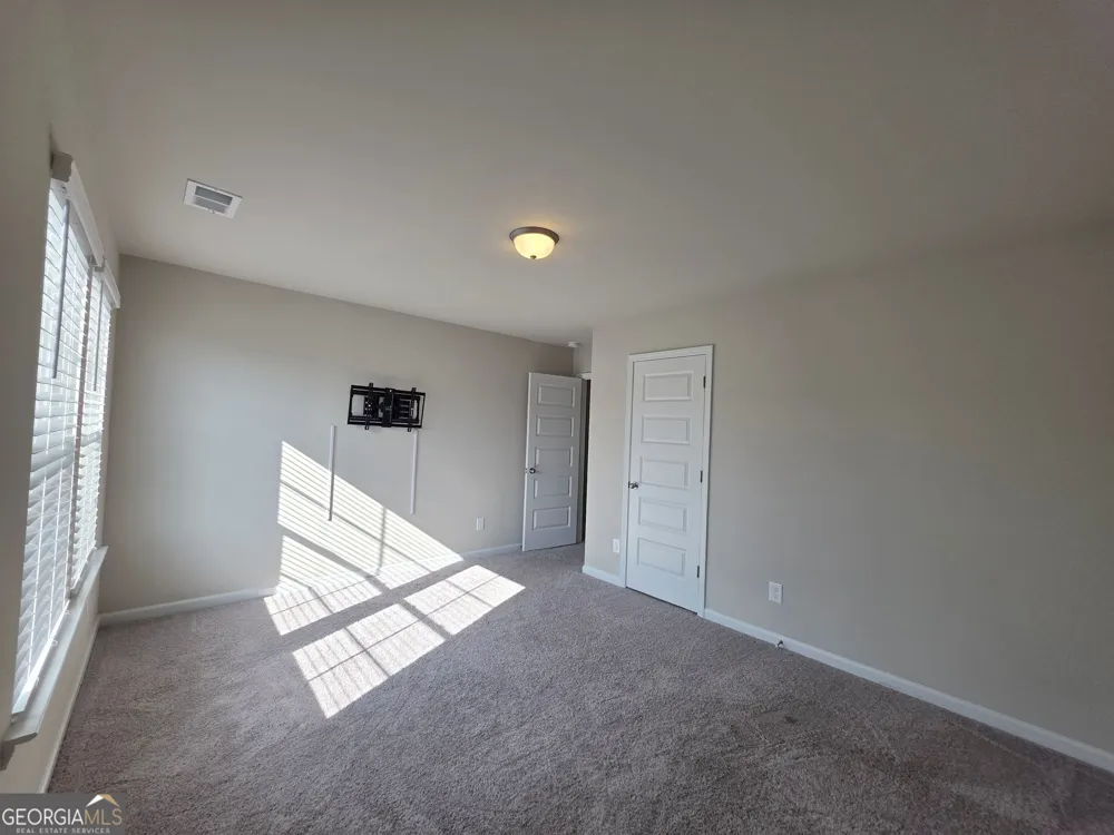 136 Red Birch LN Warner Robins, GA 31093