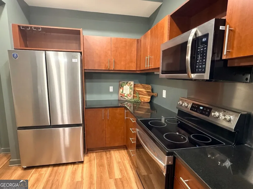 390 17TH ST NW Atlanta, GA 30363