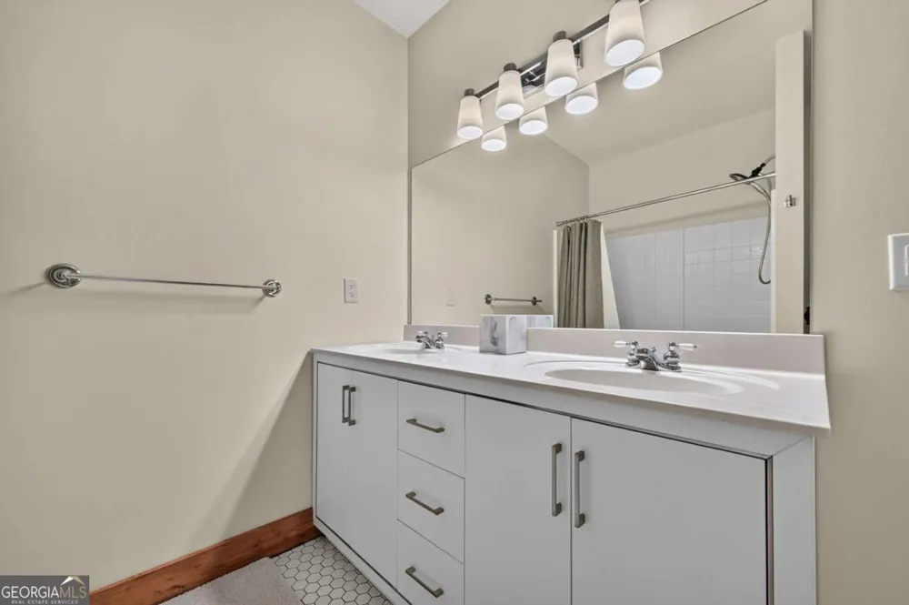 20 Bear TRL Ellijay, GA 30540