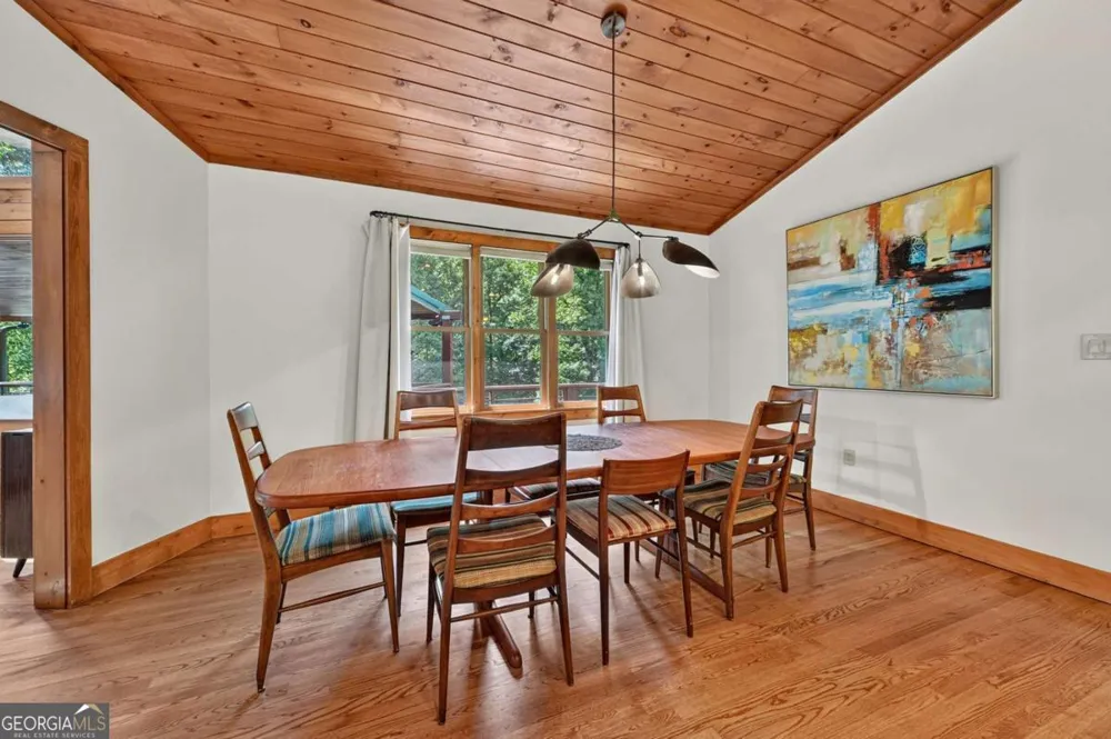 20 Bear TRL Ellijay, GA 30540