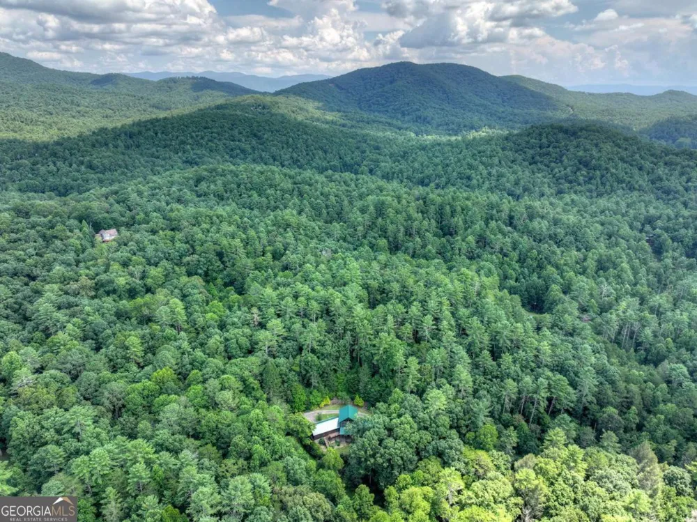 20 Bear TRL Ellijay, GA 30540