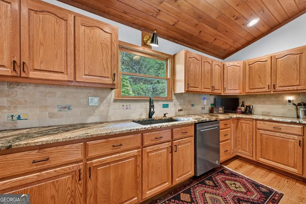 20 Bear TRL Ellijay, GA 30540