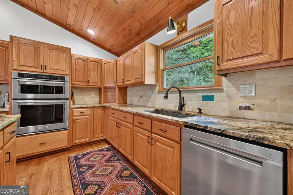 20 Bear TRL Ellijay, GA 30540