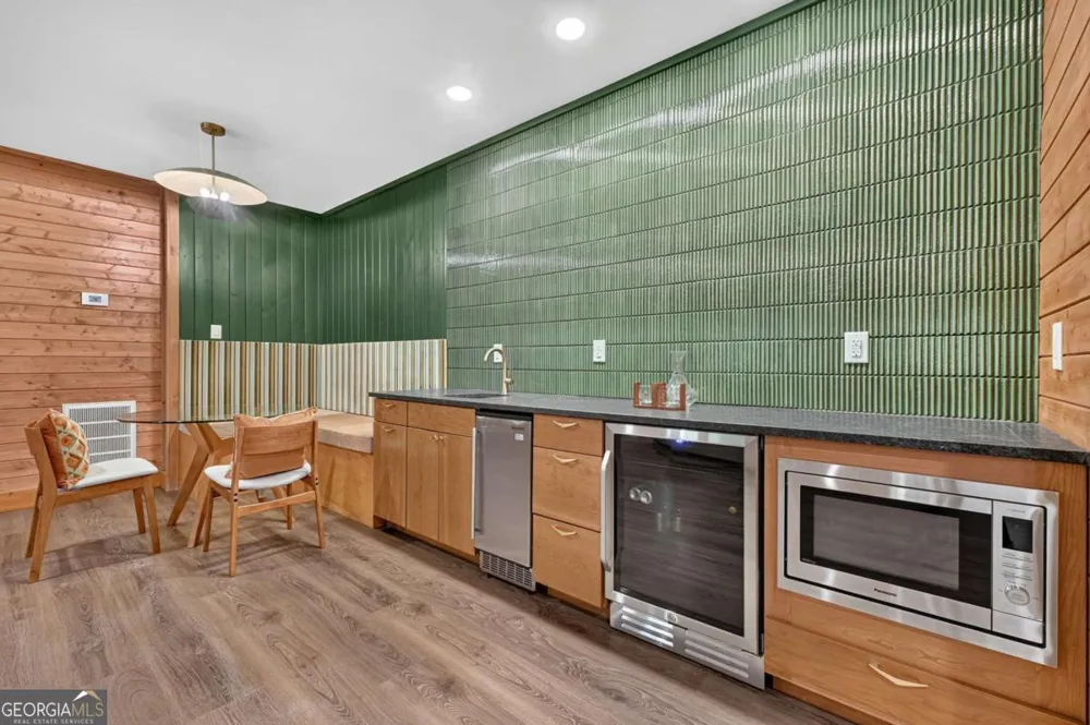 20 Bear TRL Ellijay, GA 30540