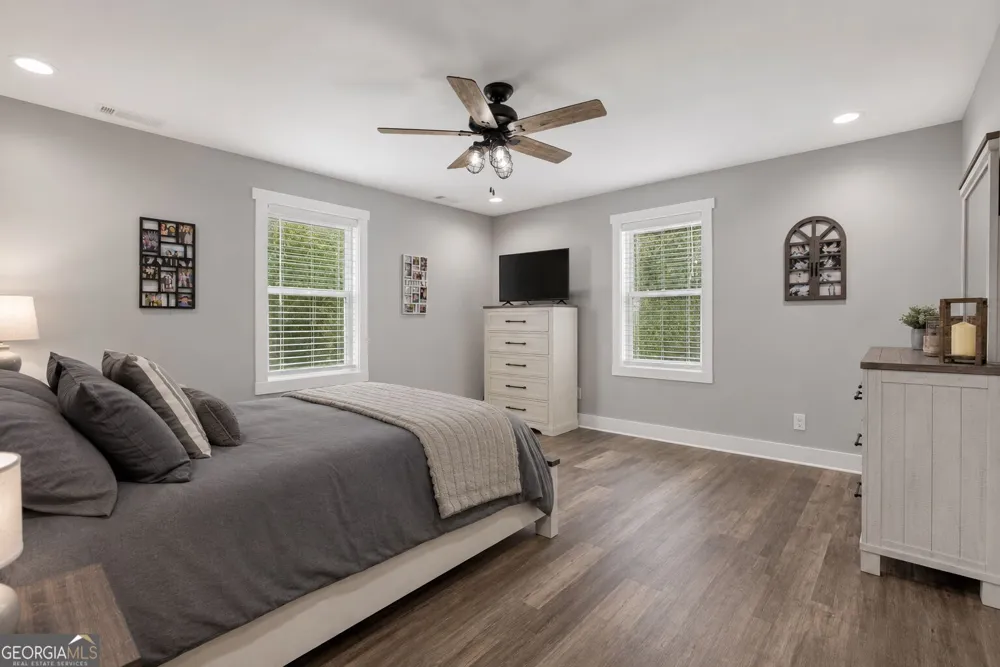206 Lake Oglethorpe DR Arnoldsville, GA 30619