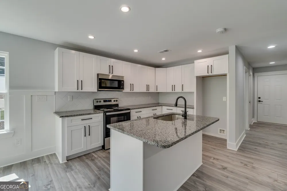 2389 A Highpoint RD Snellville, GA 30078