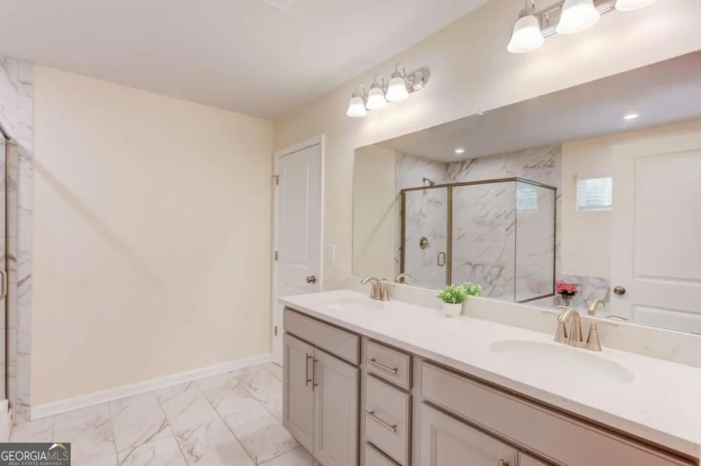 4819 Sierra Creek DR Hoschton, GA 30548