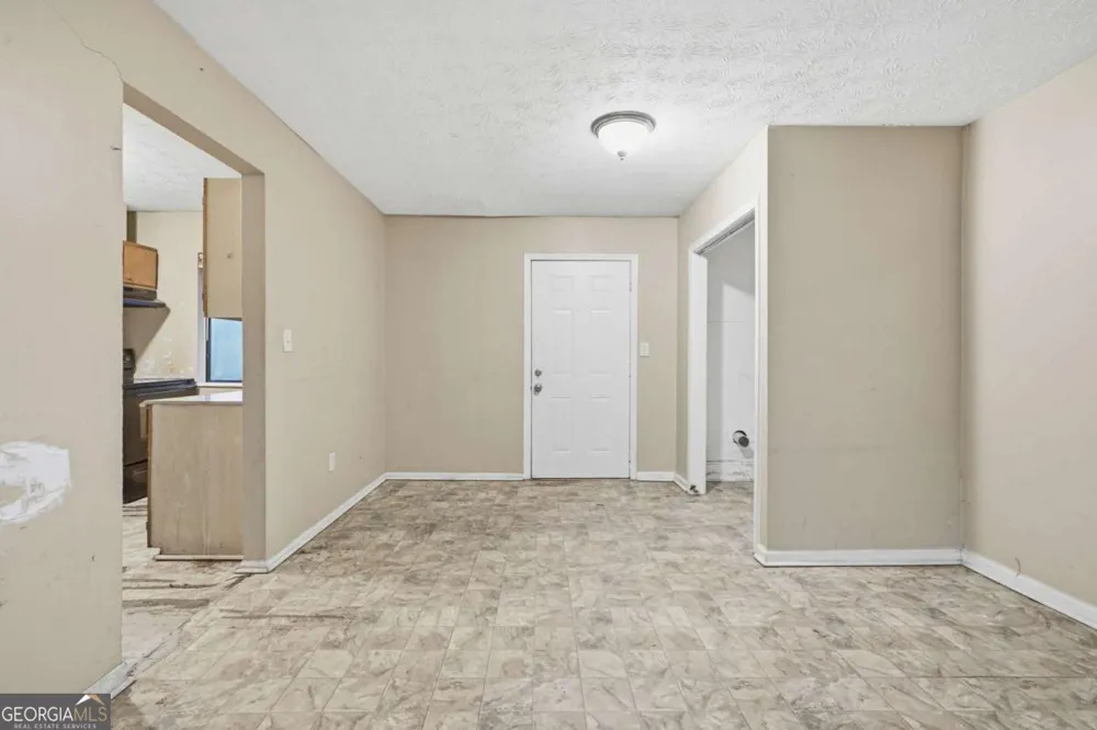 1630 Liberty VLY Decatur, GA 30032