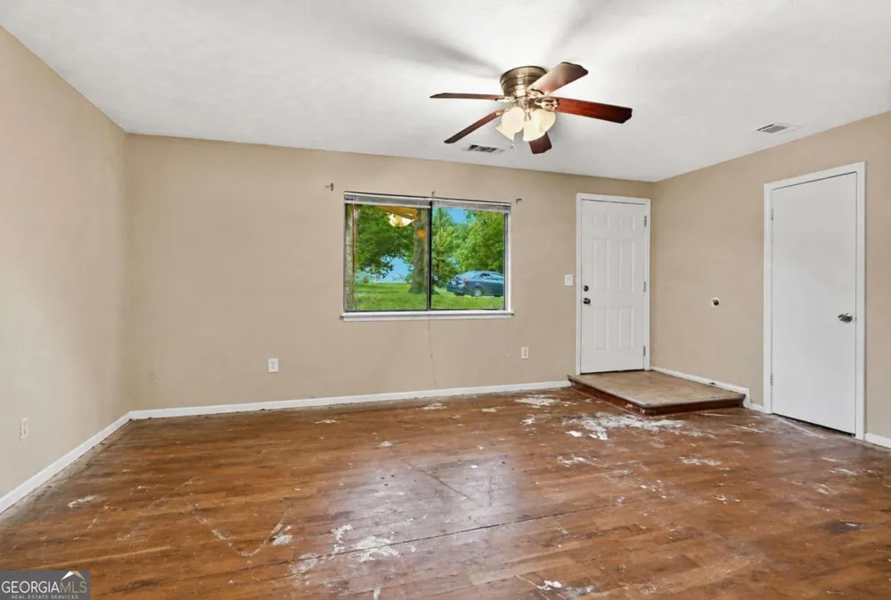 1630 Liberty VLY Decatur, GA 30032
