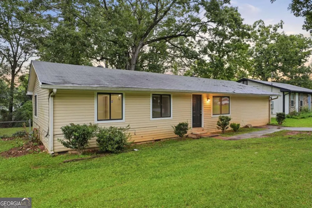 1630 Liberty VLY Decatur, GA 30032