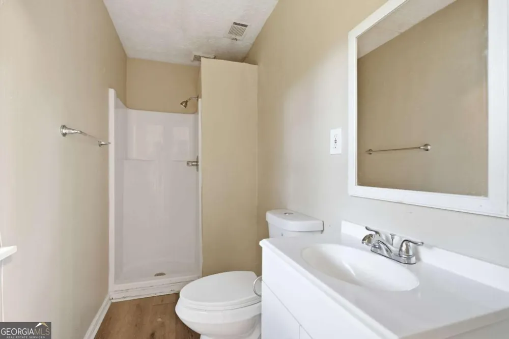 1630 Liberty VLY Decatur, GA 30032