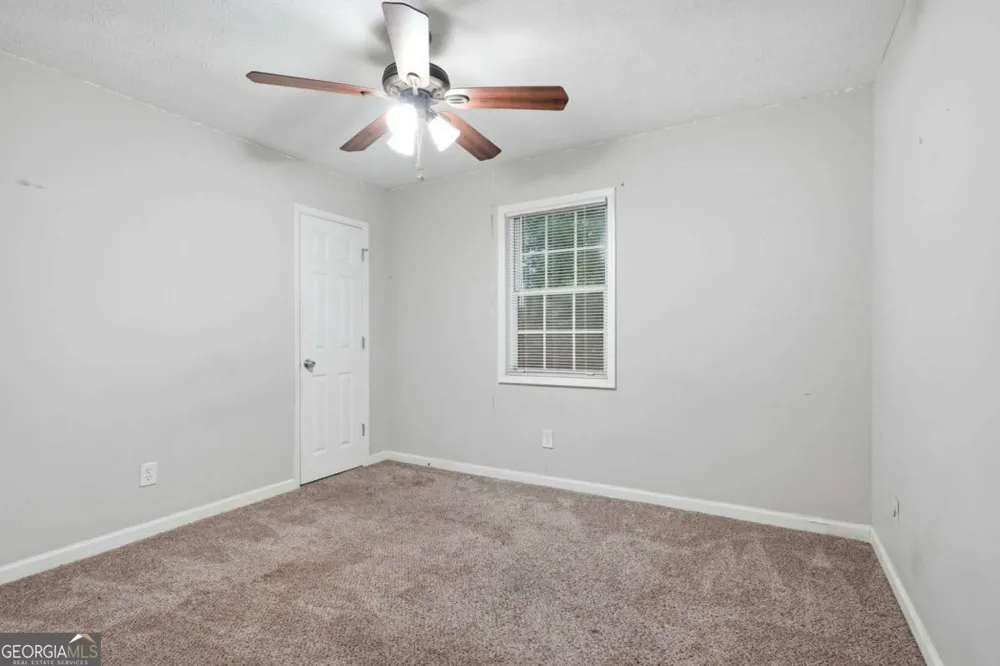 1499 Saint Dunstans RD Lithonia, GA 30058