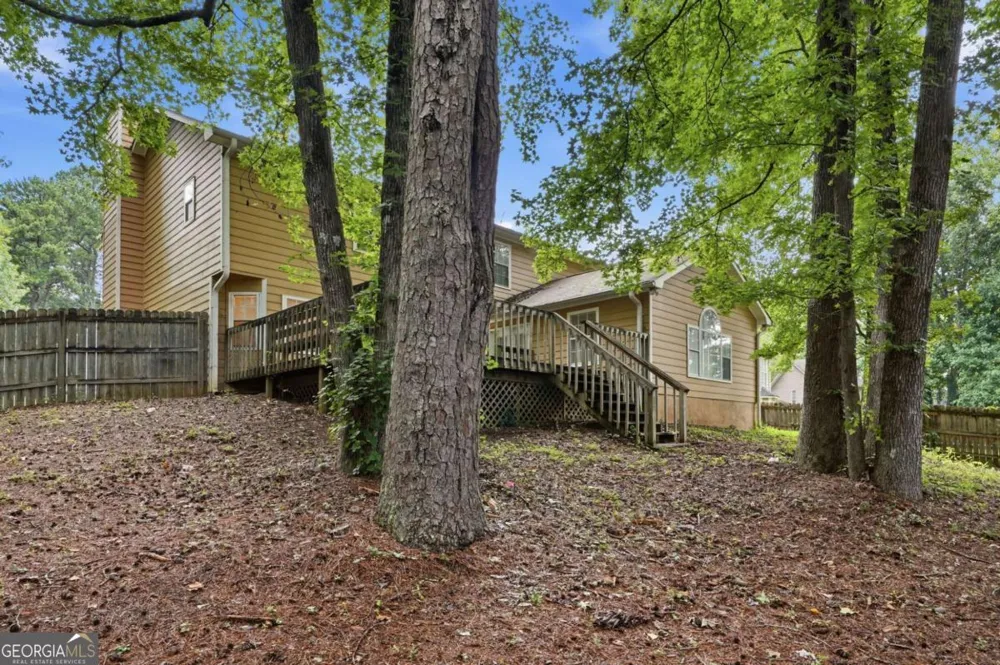 1499 Saint Dunstans RD Lithonia, GA 30058