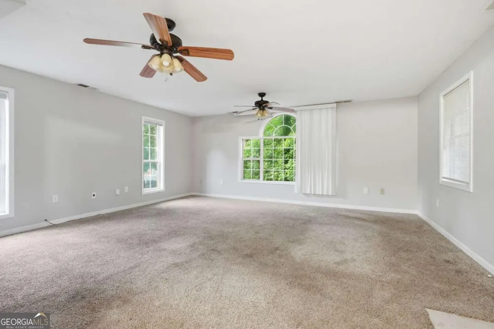 1499 Saint Dunstans RD Lithonia, GA 30058
