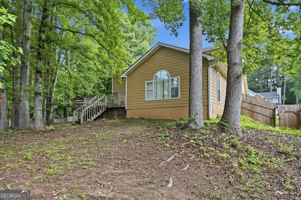 1499 Saint Dunstans RD Lithonia, GA 30058