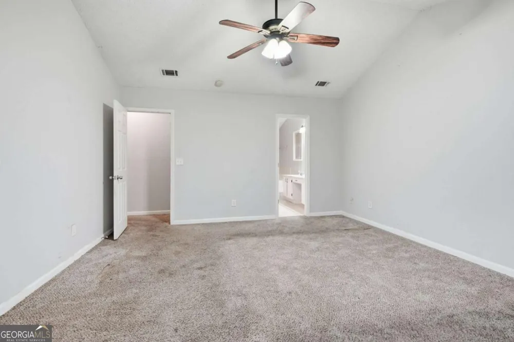 1499 Saint Dunstans RD Lithonia, GA 30058